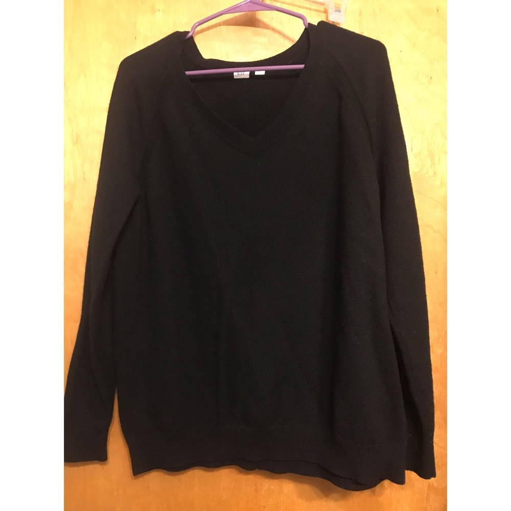 Black v-neck sweater